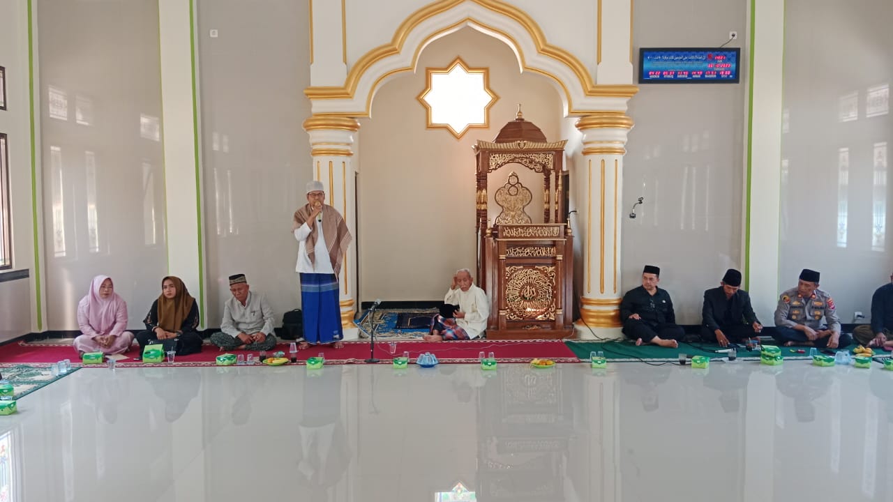 pengajian-rutin-ulama-umaroh-kecamatan-lebakwangi